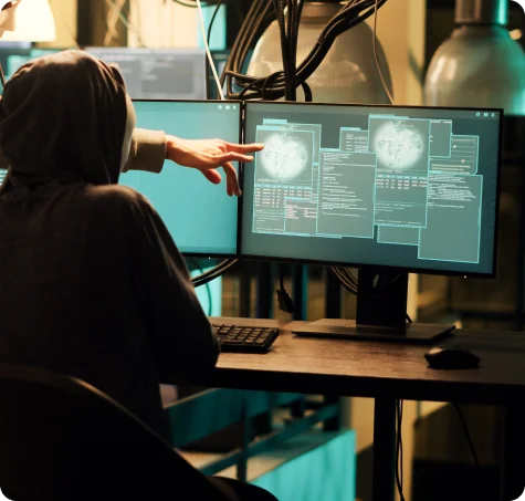 dangerous-thief-gaining-database-access-into-compu-2023-11-27-04-53-43-utc